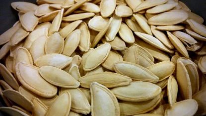 Picture of Yellow Pumpkin Seeds (Pointed And Double Roasted)